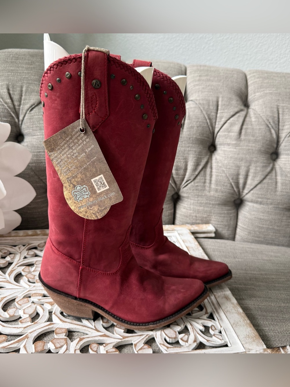 Liberty Black Red Suede Leather Studded Western Cowboy Boots Women’s 7 NEW $299